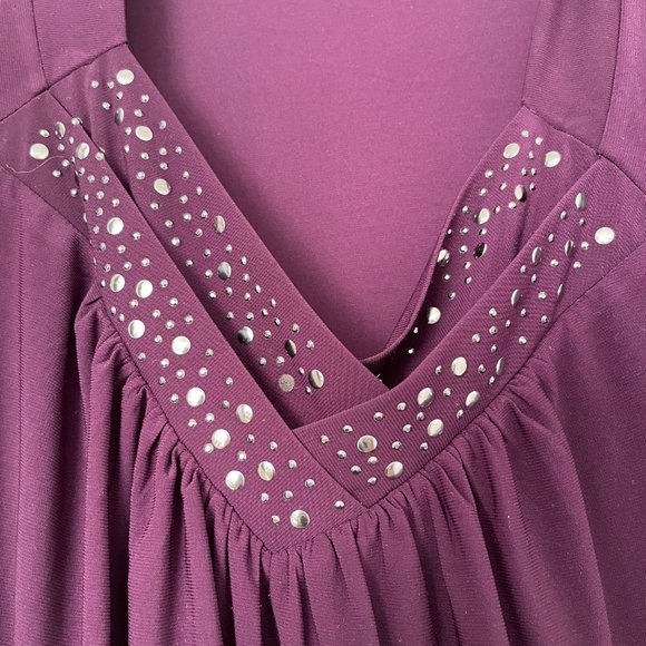 Perception Women Top - Picture 2 of 3